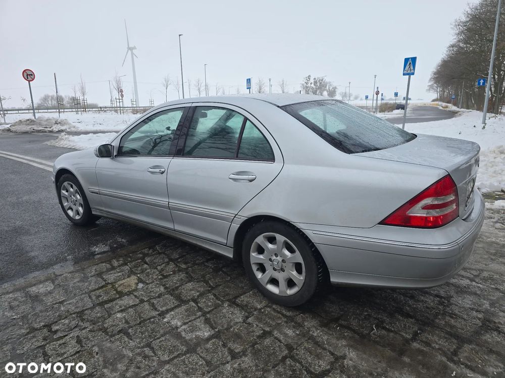 Mercedes-Benz Klasa C 200 Kompressor Automatik Elegance - 8