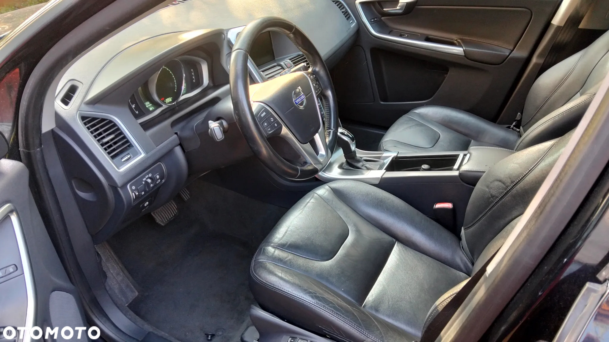 Volvo XC 60 T5 Powershift Edition Pro - 10