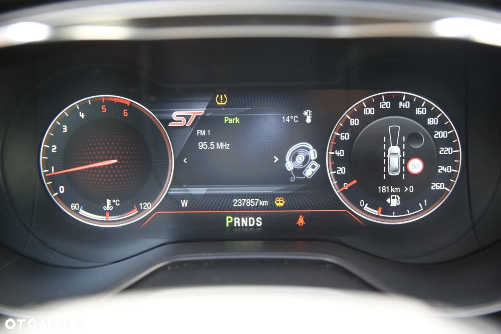 Ford Mondeo 2.0 TDCi STart-Stopp PowerShift-Aut ST-Line - 29