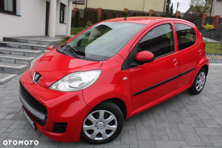 Peugeot 107 - 22