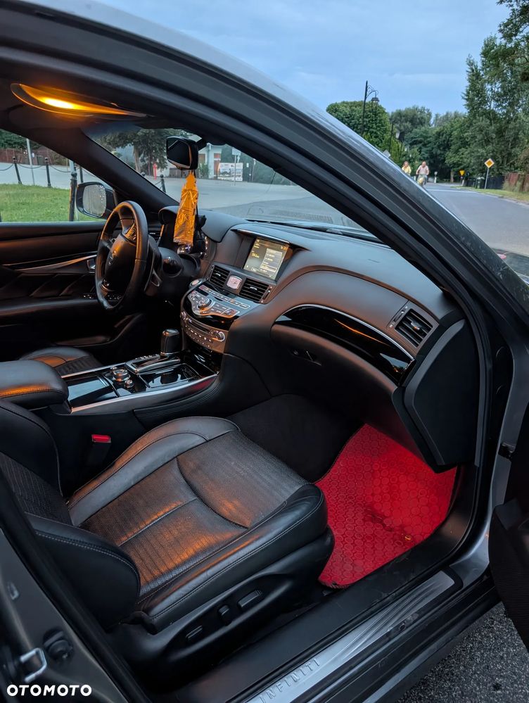 Infiniti Q70 2.2d Sport - 16