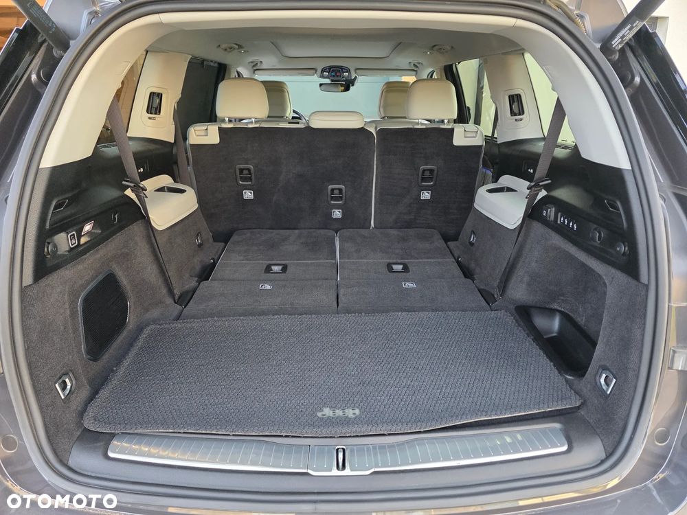 Jeep Grand Cherokee 5.7 V8 HEMI 4WD Automatik Summit - 27