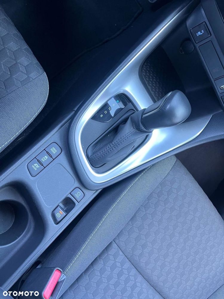 Toyota Yaris Hybrid 1.5 Comfort - 21