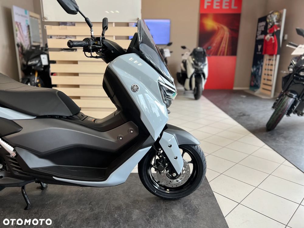 Yamaha NMAX - 23