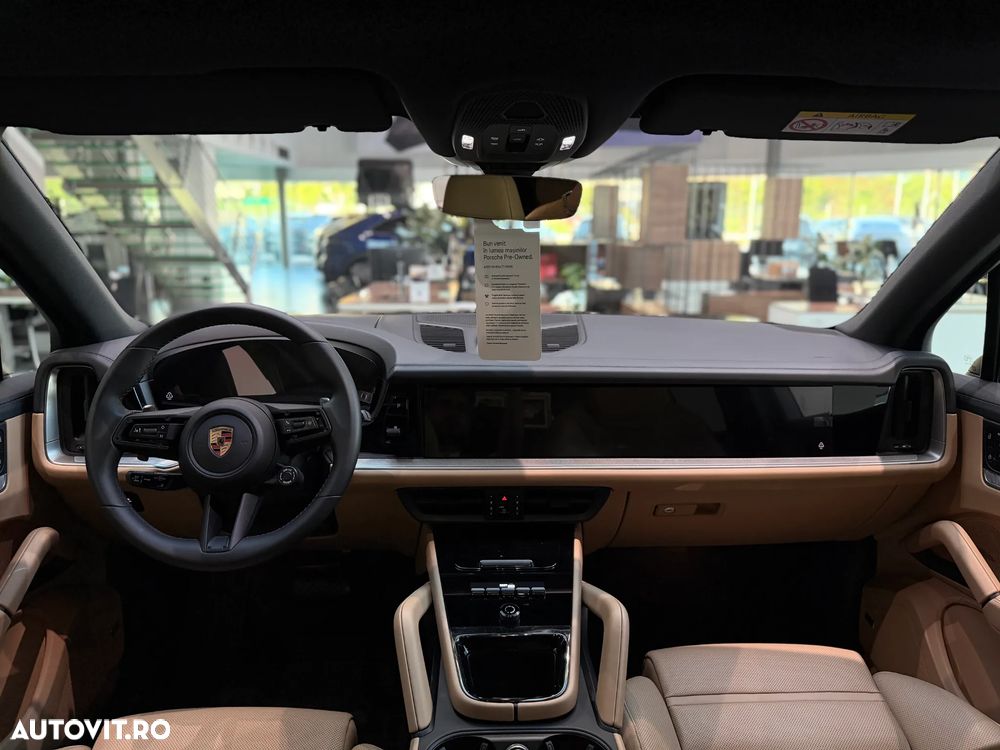 Porsche Cayenne Standard - 32