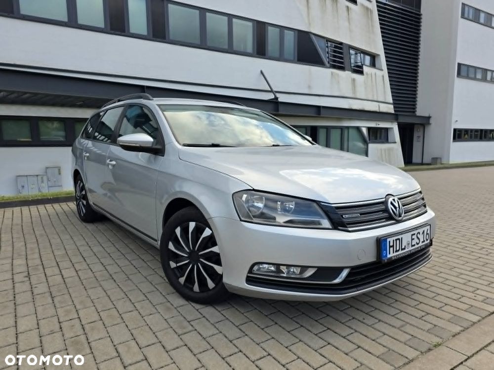 Volkswagen Passat 1.6 TDI BlueMotion Technology Comfortline - 3