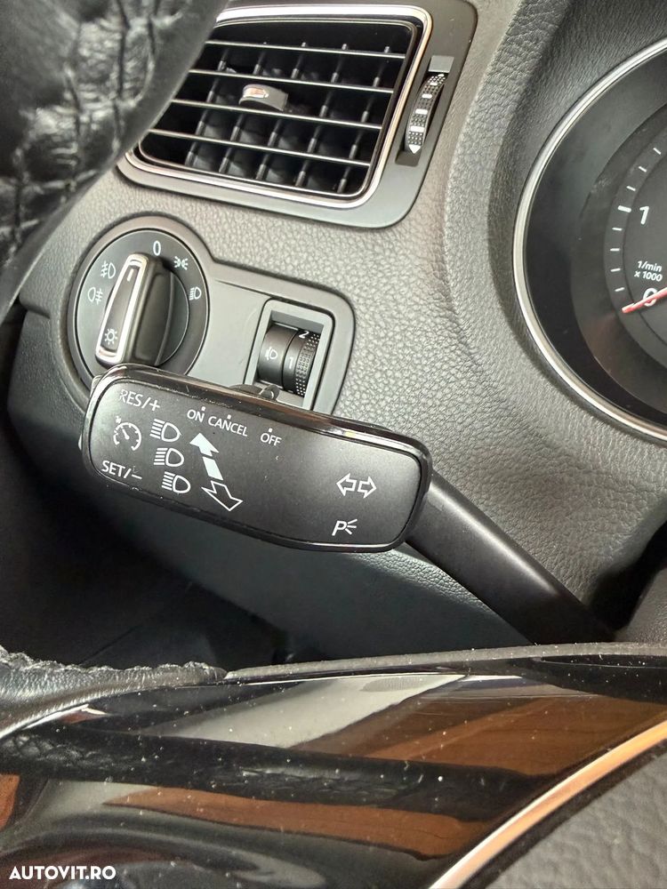 Volkswagen Polo 1.4 TDI (Blue Motion Technology) Comfortline - 10