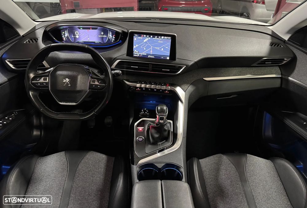 Peugeot 3008 PureTech 130 Stop & Start Allure - 18