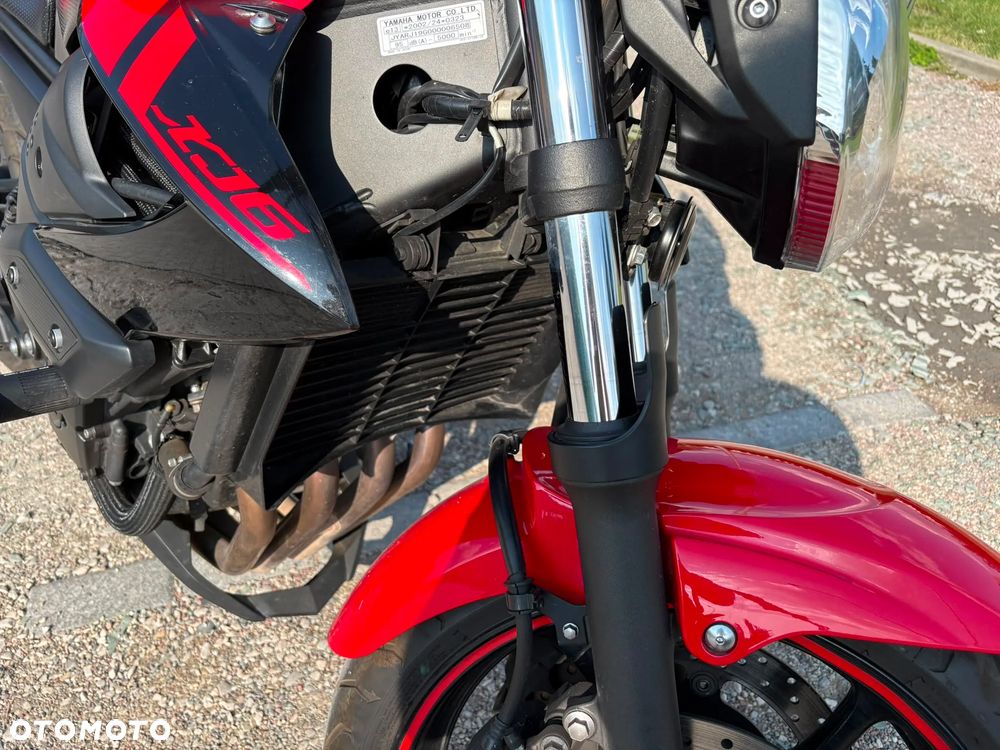Yamaha XJ - 4