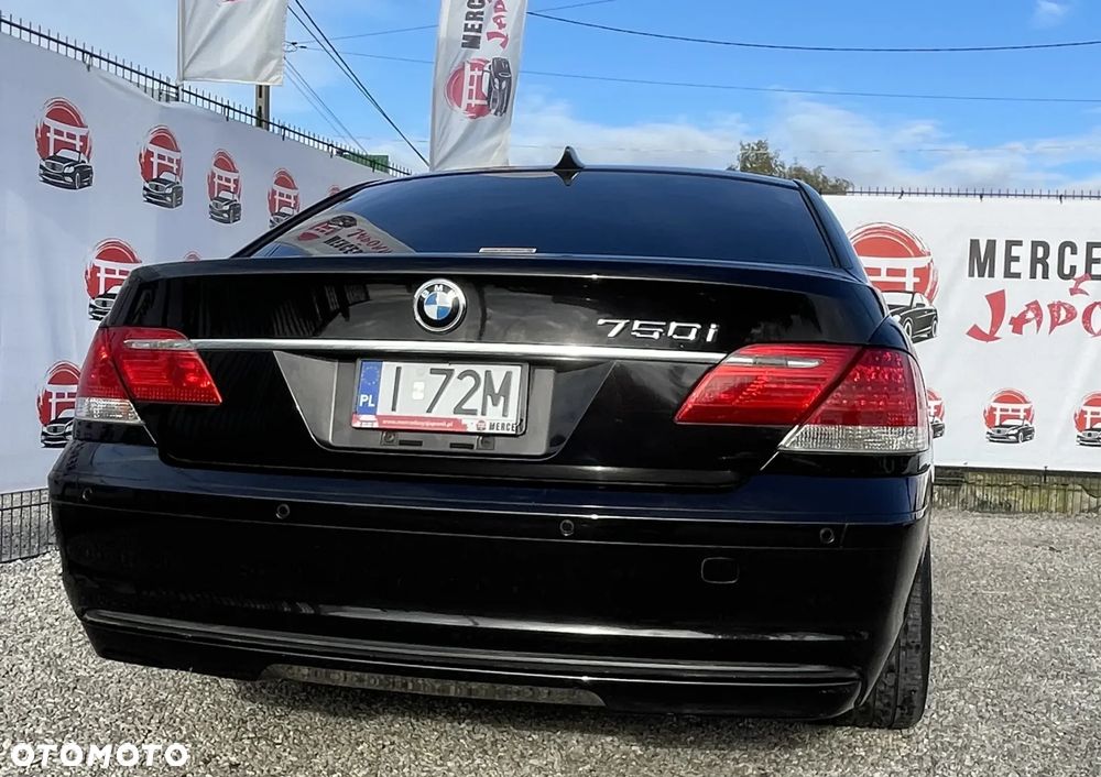 BMW Seria 7 750i - 7