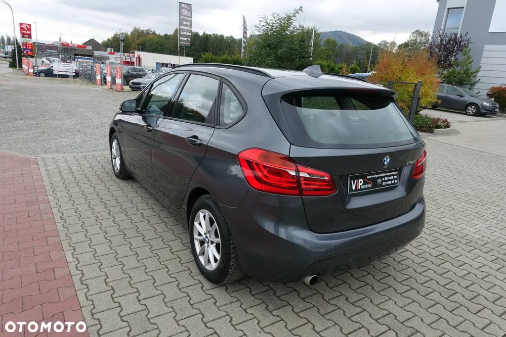 BMW Seria 2 218d Advantage - 7