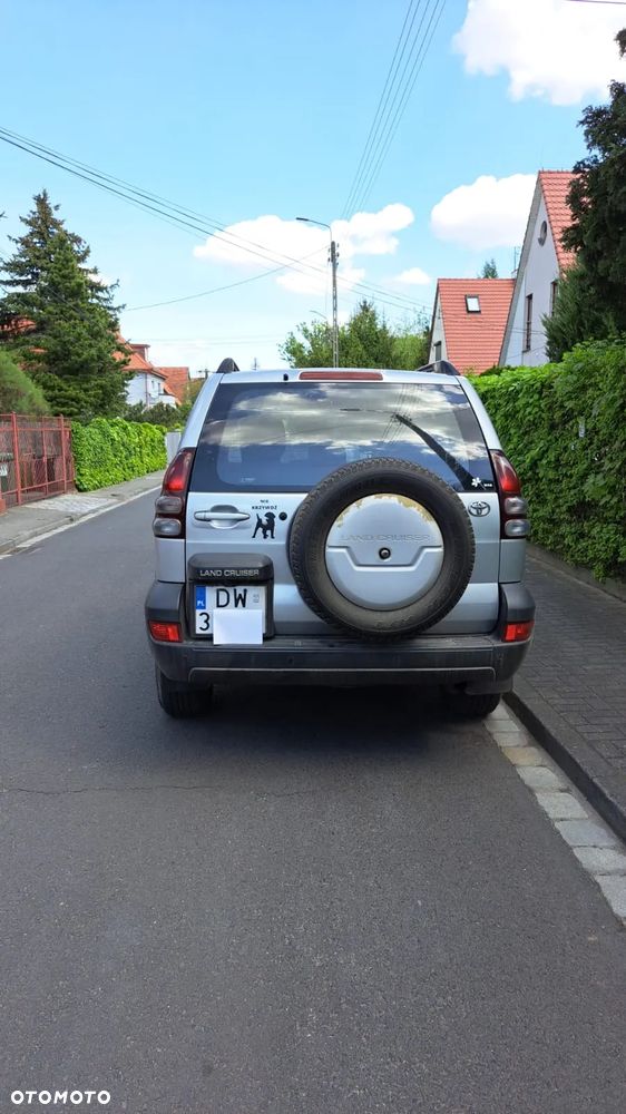Toyota Land Cruiser - 6