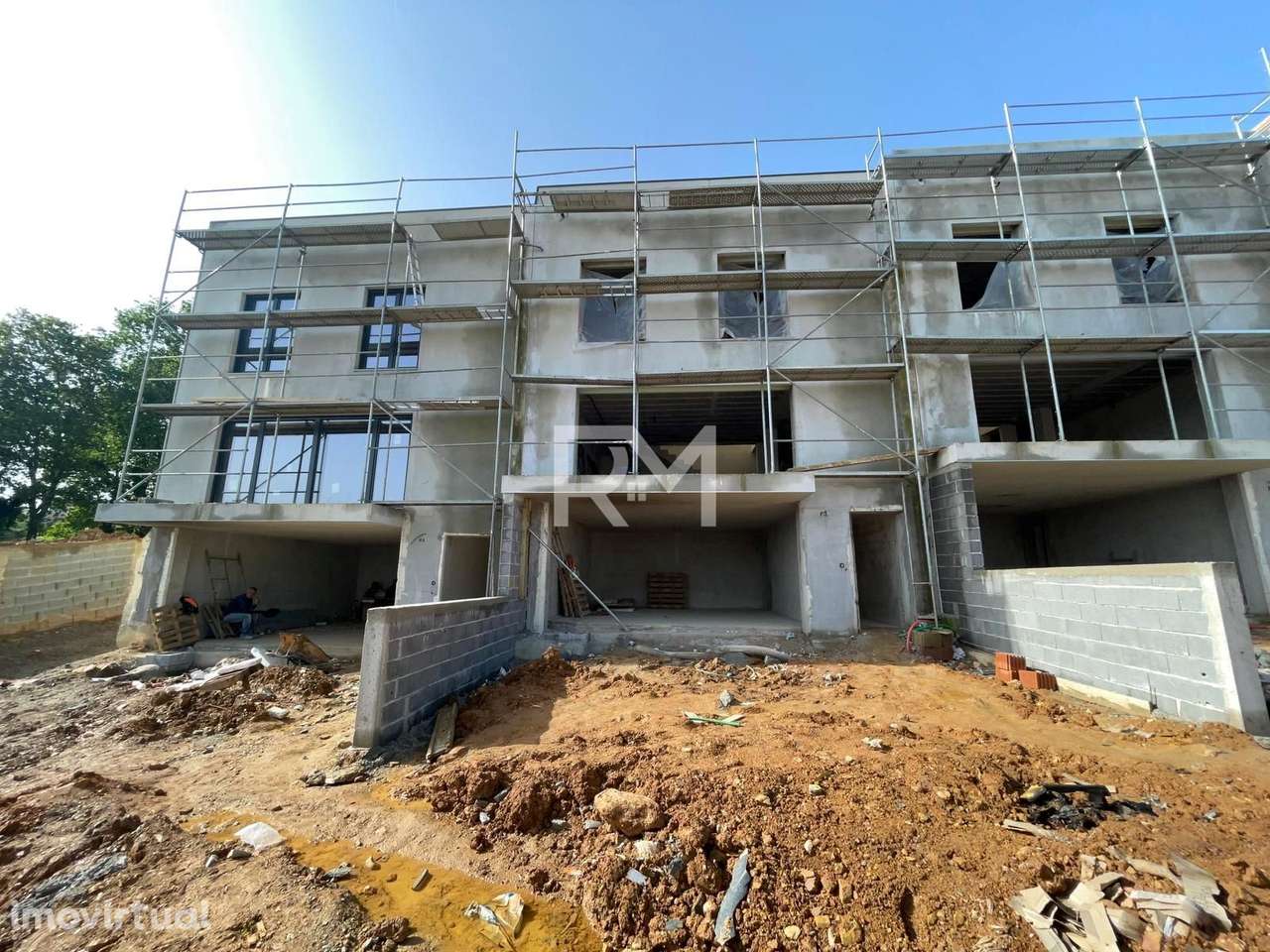 NOVO EMPREENDIMENTO DE MORADIAS EM BANDA | VALONGO - Grande imagem: 2/25