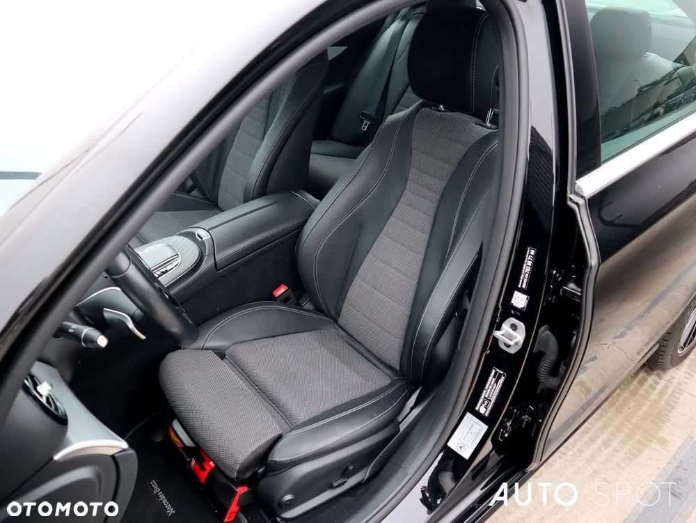 Mercedes-Benz Klasa E 200 4-Matic Avantgarde - 14