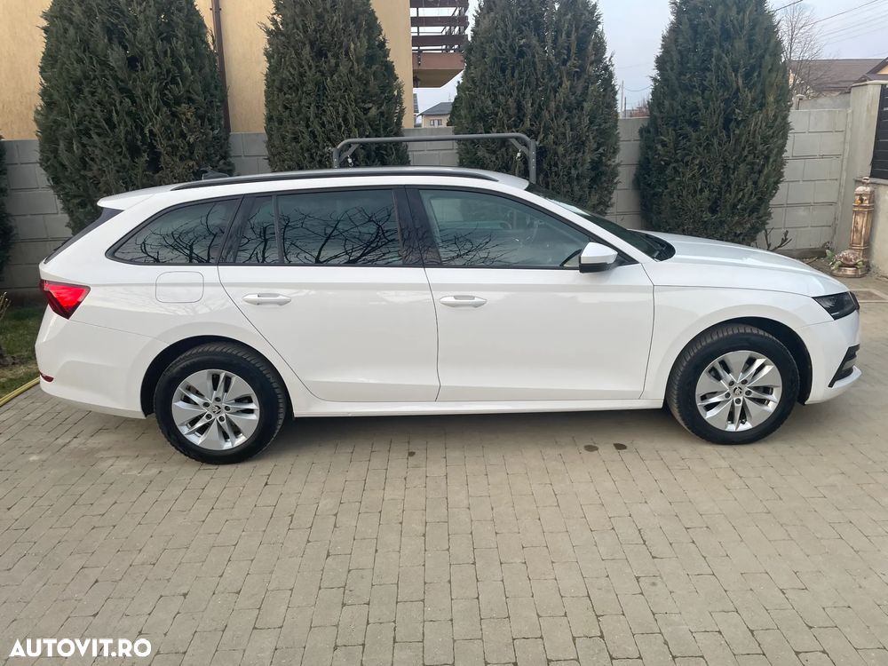 Skoda Octavia 2.0 TDI DSG Ambition - 3