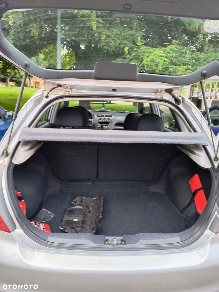 Honda Civic 1.4i Extra Edition - 21