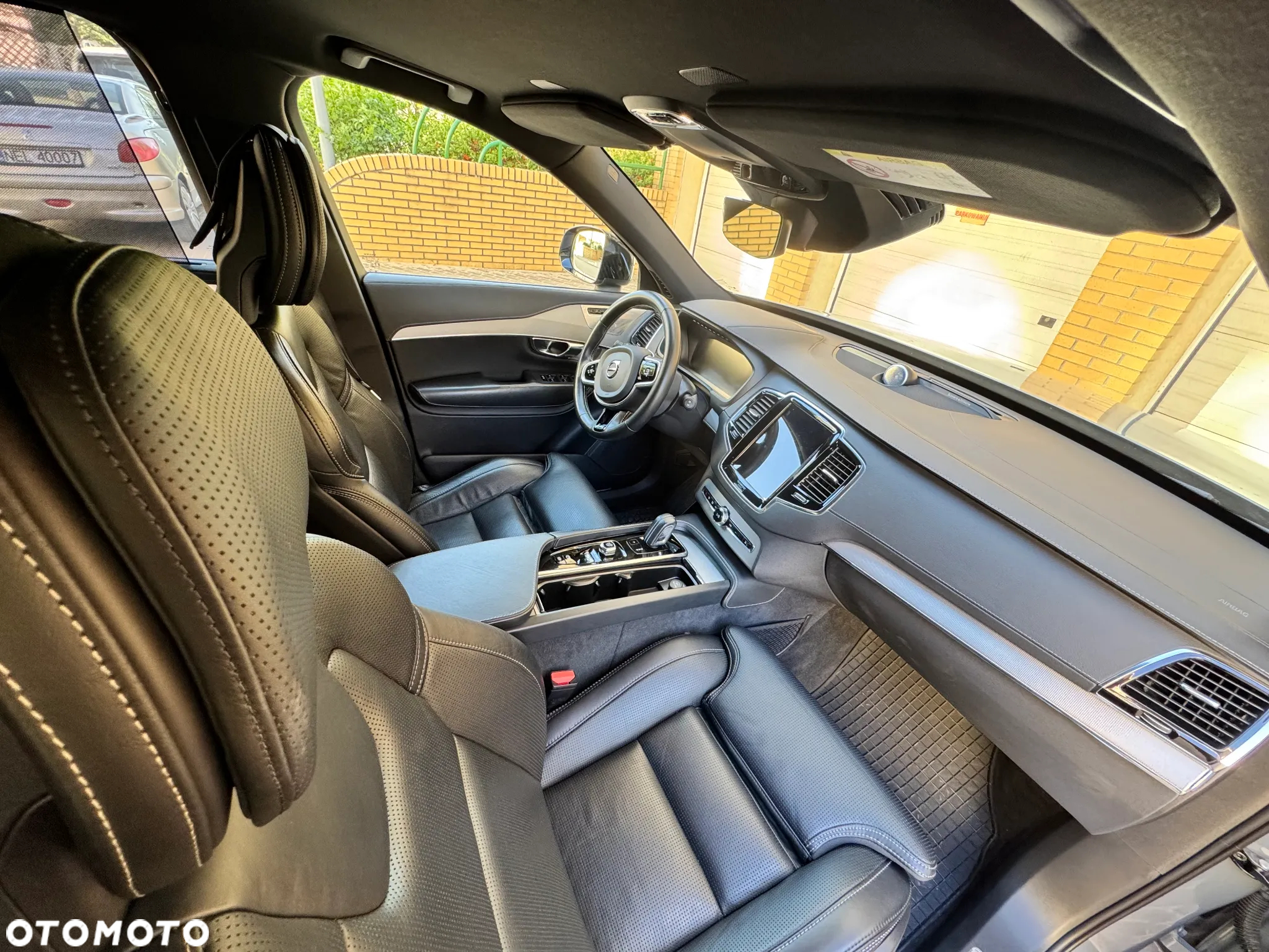 Volvo XC 90 - 20
