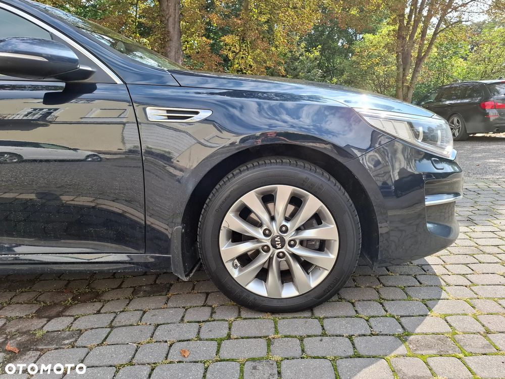Kia Optima 1.7 CRDI M DCT - 10