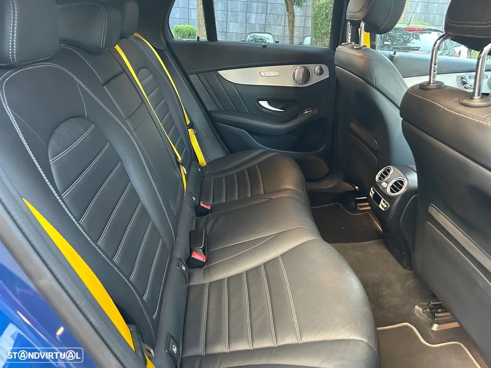 Mercedes-Benz GLC 300 de Coupe 4Matic 9G-TRONIC AMG Line Plus - 19