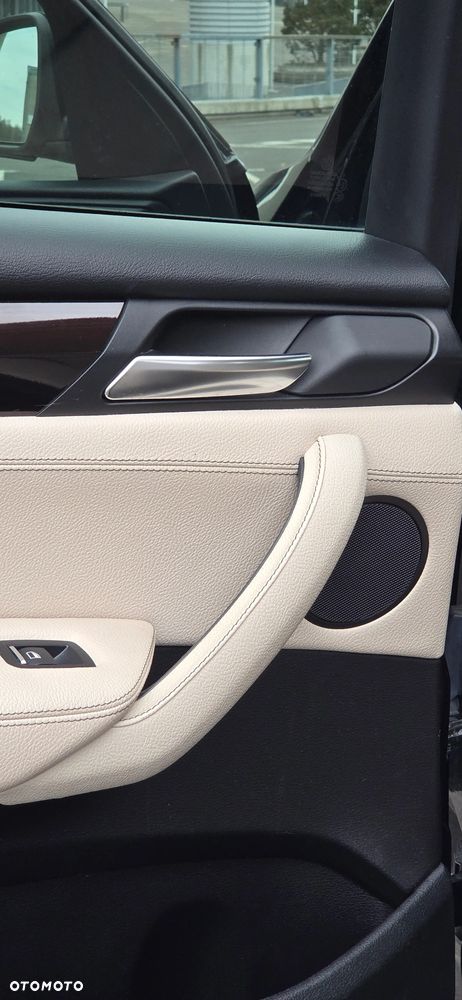 BMW X3 xDrive20d - 28