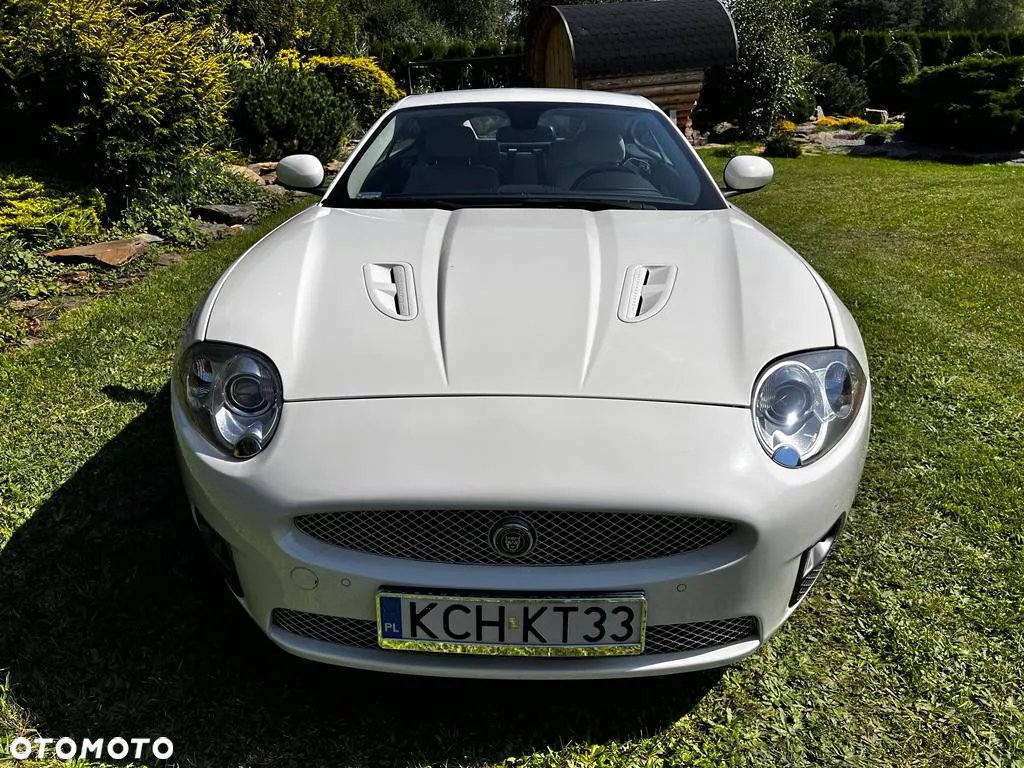 Jaguar XK XKR Coupe - 6