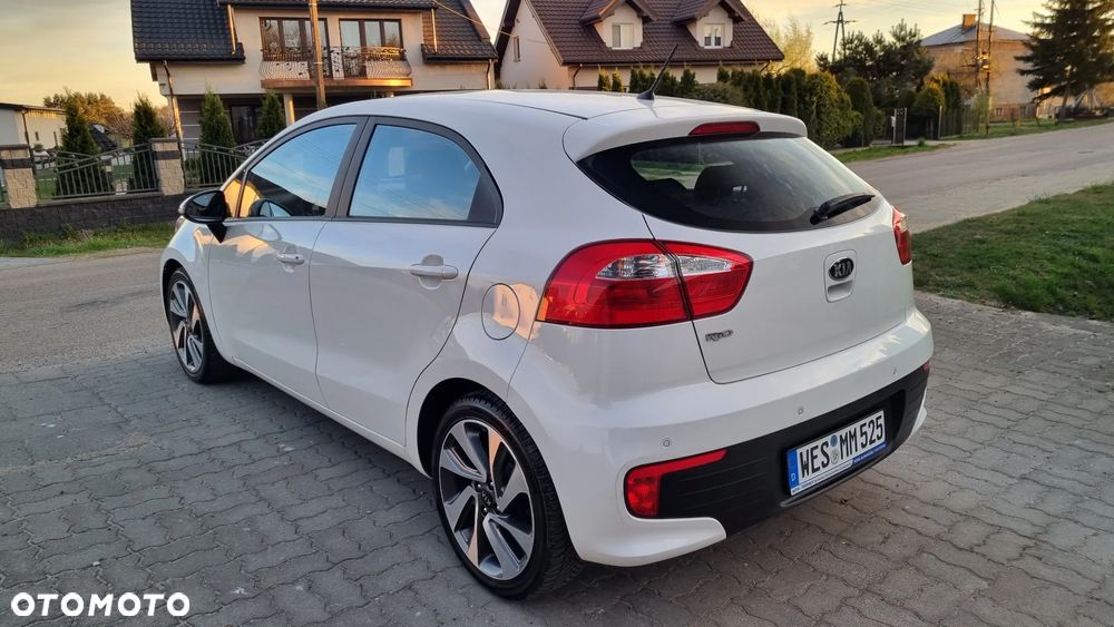 Kia Rio 1.2 Dream Team Edition - 20