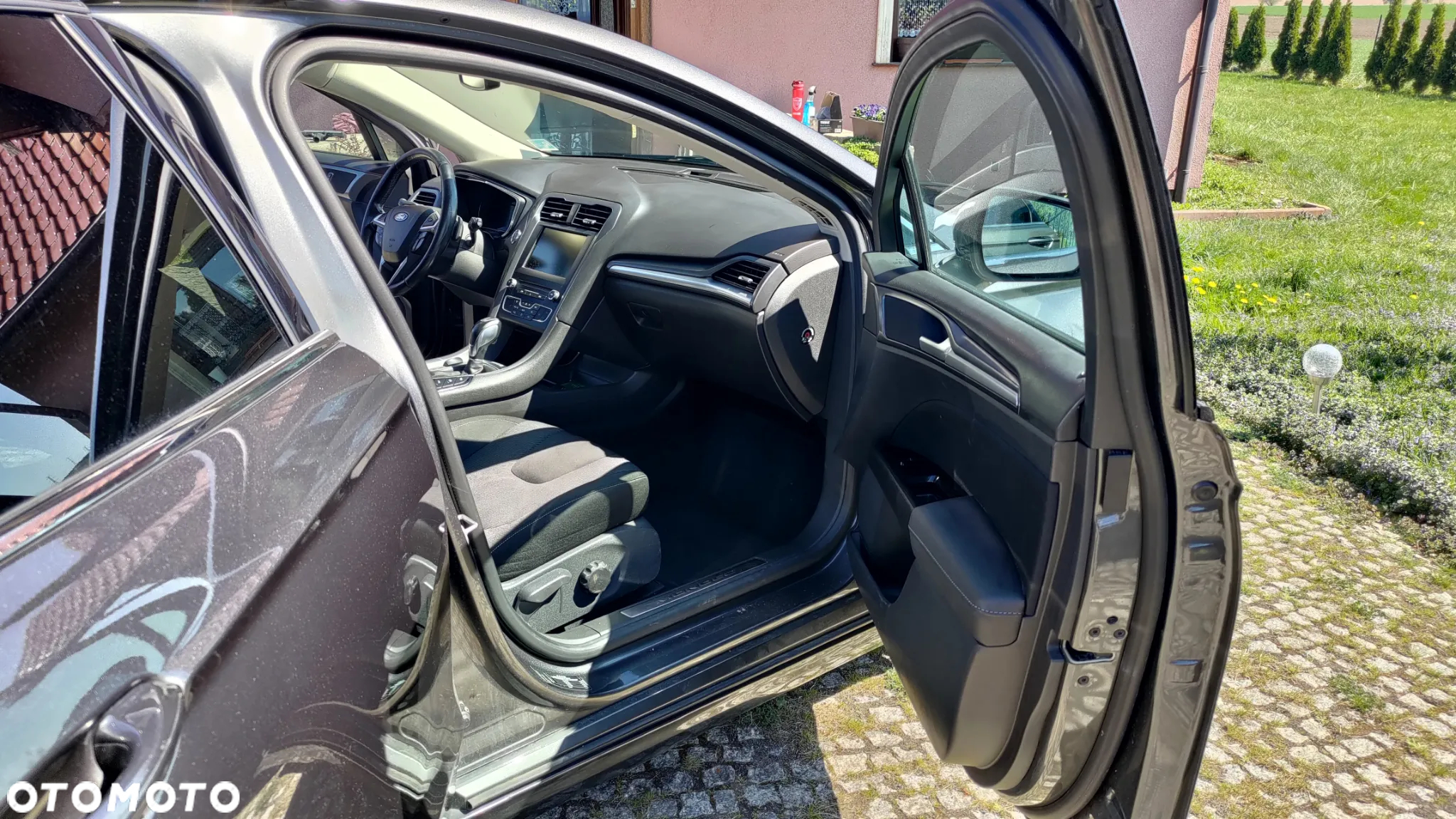 Ford Mondeo 2.0 TDCi Titanium PowerShift - 10