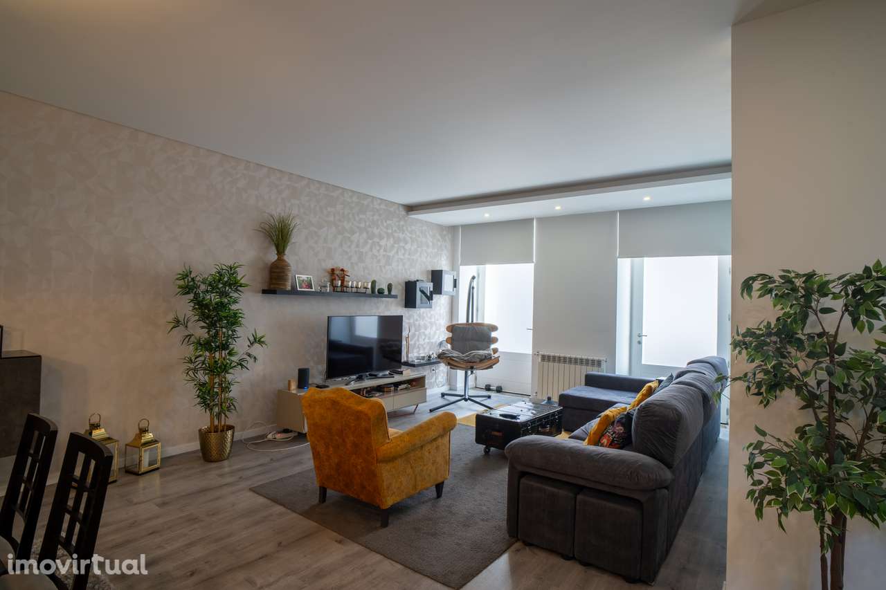 Moradia T4 no centro de Viana do Castelo | 234 m² - Grande imagem: 2/9