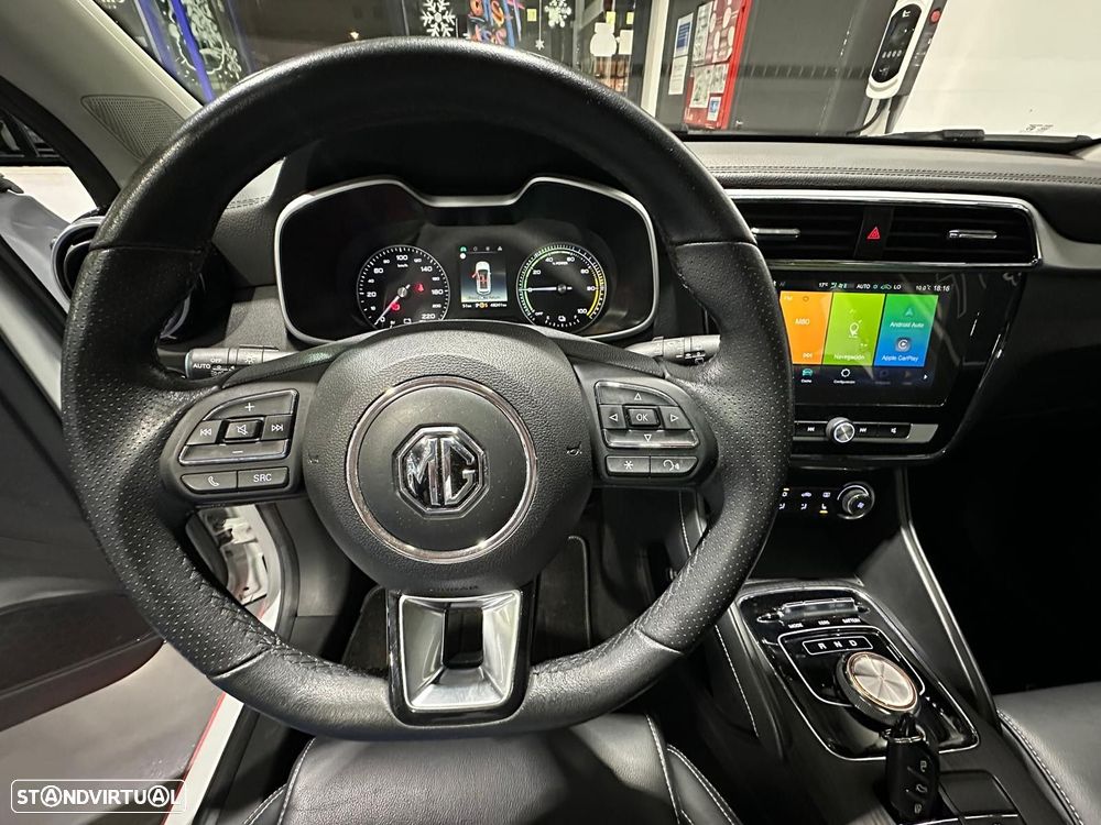 MG ZS EV Luxury - 37