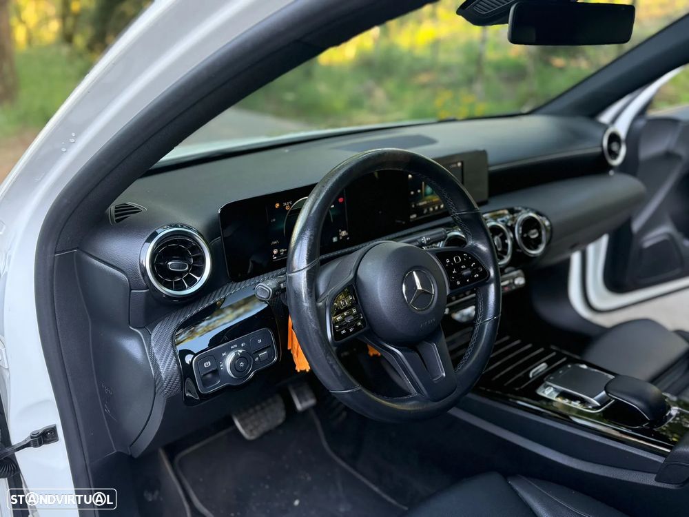 Mercedes-Benz A 180 d 7G-DCT AMG Line - 25