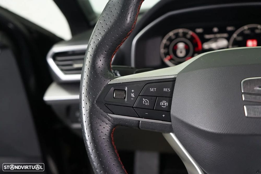 SEAT Leon ST 1.0 eTSI OPF DSG FR - 23