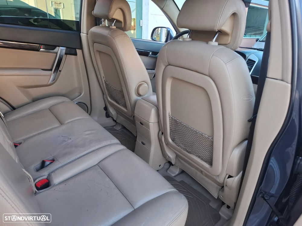 Chevrolet Captiva 2.0 VCDi LT 7L - 30