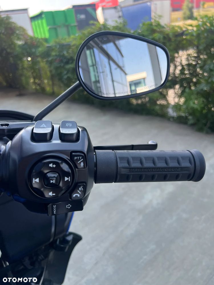 Harley-Davidson Touring Road Glide - 7