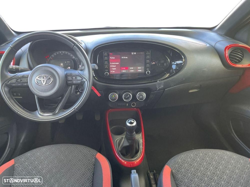 Toyota Aygo X 1.0 Envy - 9