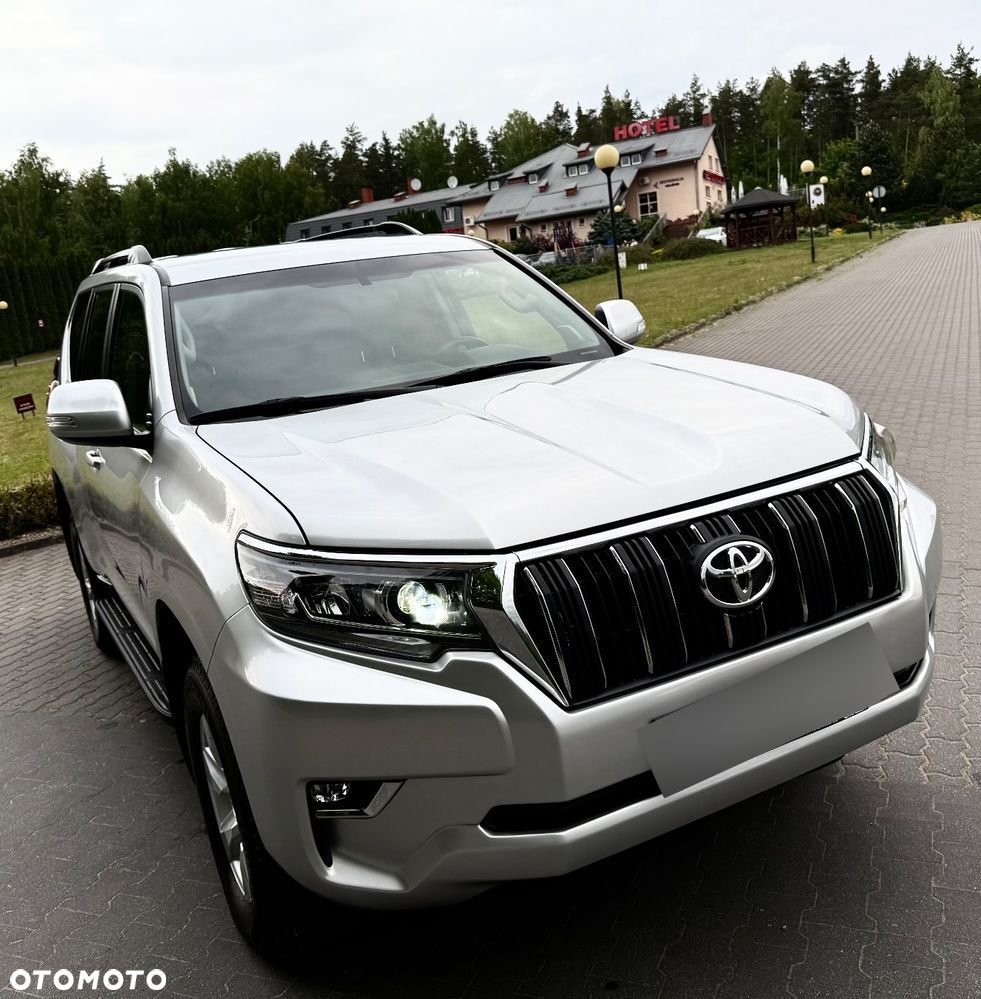 Toyota Land Cruiser LC 2.8 D-4D Executive - 8