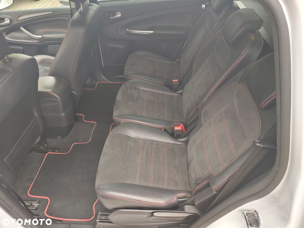 Ford S-Max 2.0 TDCi DPF Titanium X - 21
