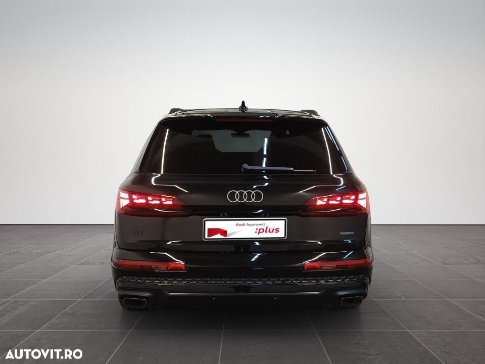 Audi Q7 - 4