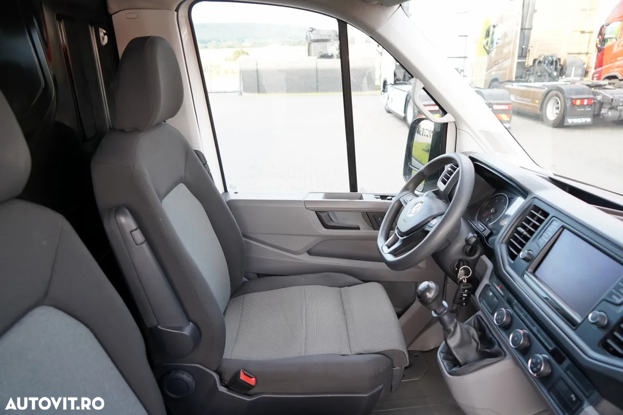 Volkswagen CRAFTER / 2.0 D / VAN TABĂ / GVW: 3500 KG / 2018 / IMPORTAT / DUPĂ CONTRACTUL DE SERVICE - 27