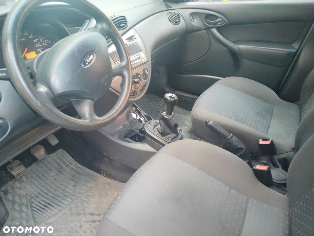 Ford Focus 1.6 FX - 2