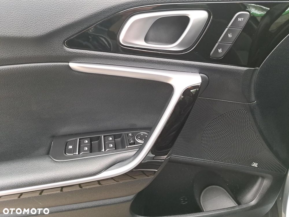 Kia XCeed 1.6 T-GDI XL - 12