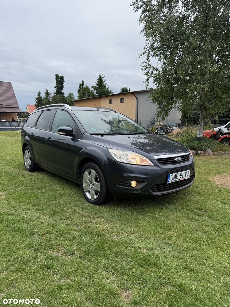 Ford Focus 1.6 Trend - 16