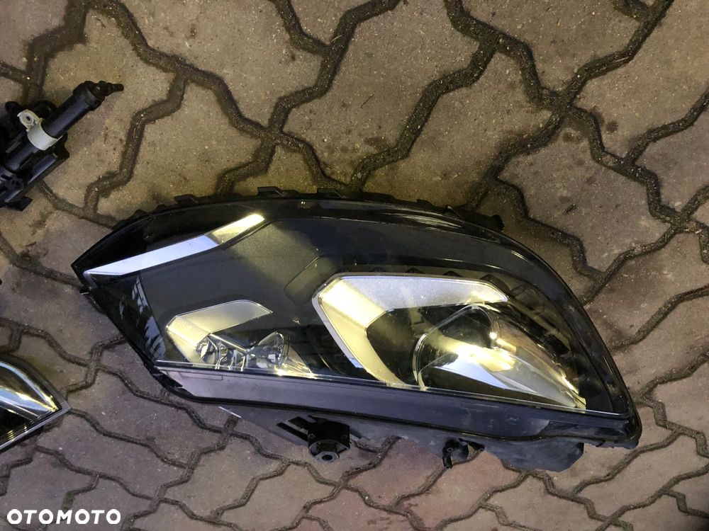 BI XENON SKRETNY LED PRAWY LAMPA VW SHARAN 2 II 7N EUROPA 7N1941034D - 1