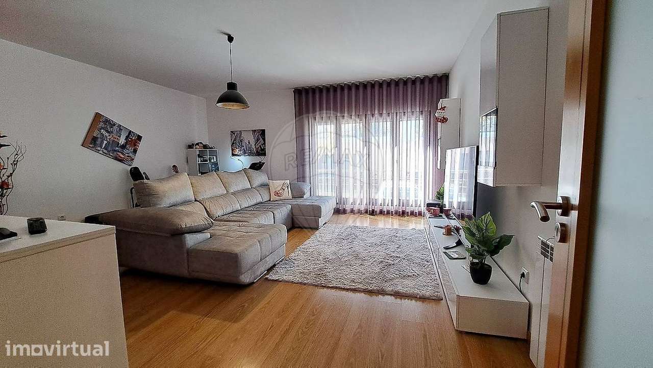 Apartamento T2 com Terraço e Garagem | Pereira  Montemor-o-Velho - Grande imagem: 2/12