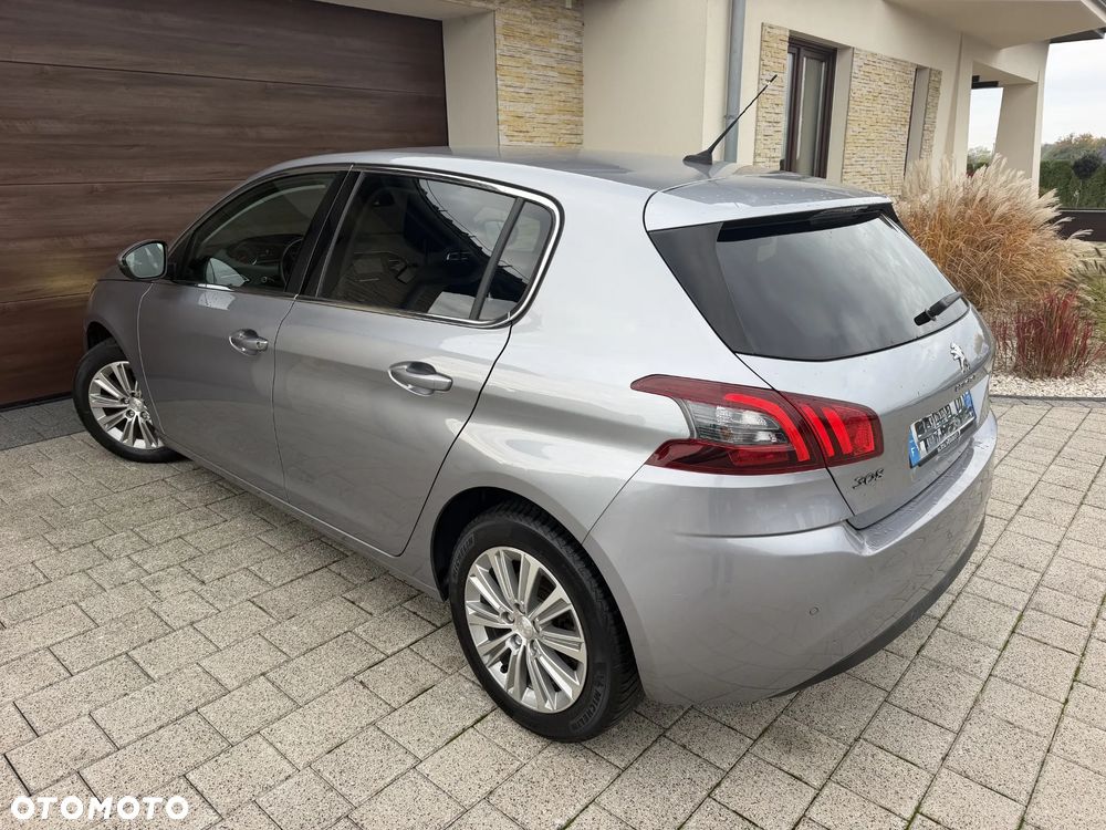 Peugeot 308 2021 photo 5