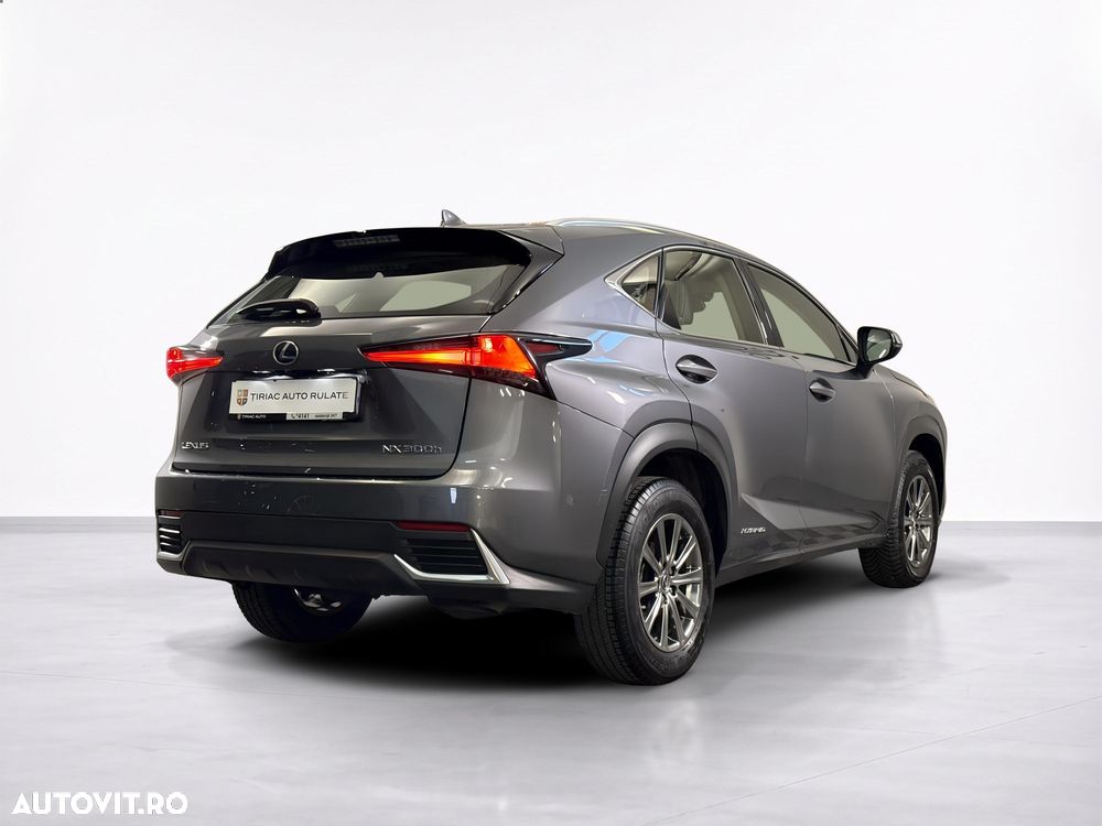 Lexus Seria NX 300h - 6