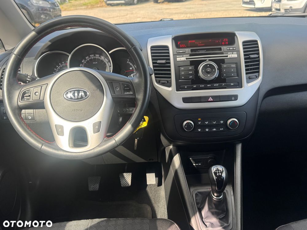 Kia Venga 1.4 CVVT Vision - 11