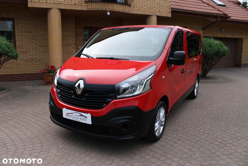 Renault Trafic - 2