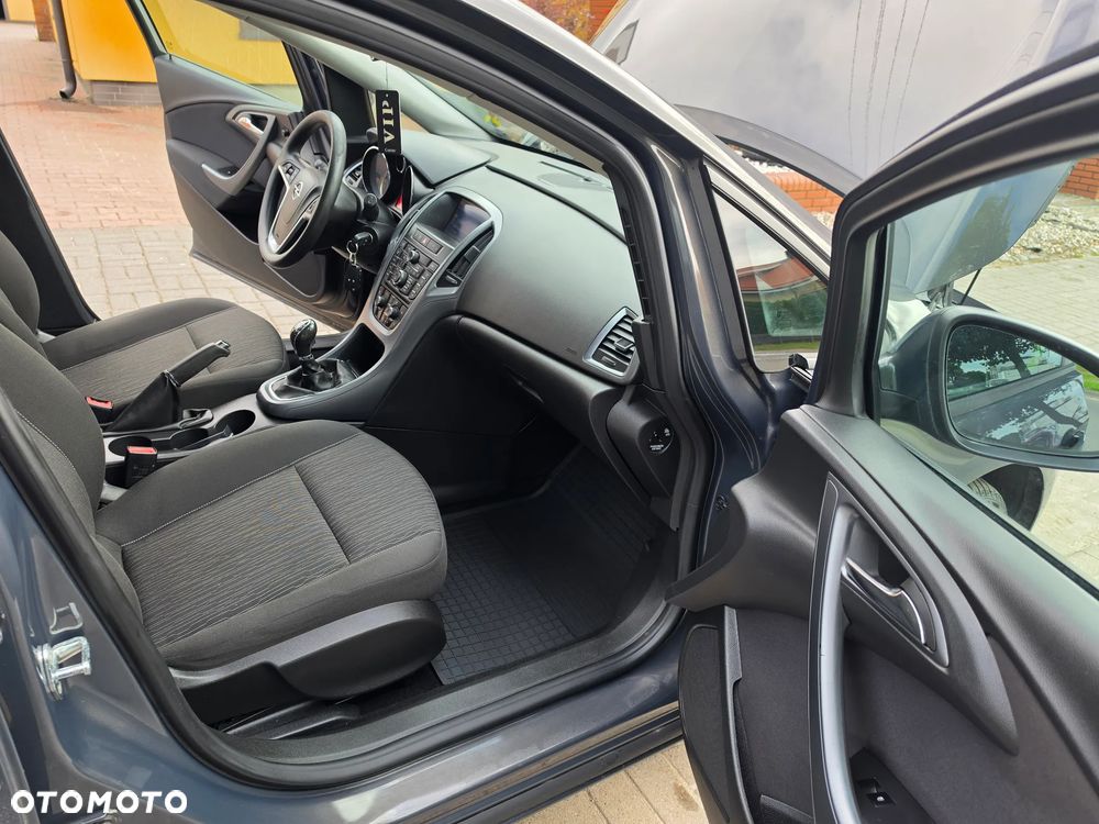 Opel Astra - 19
