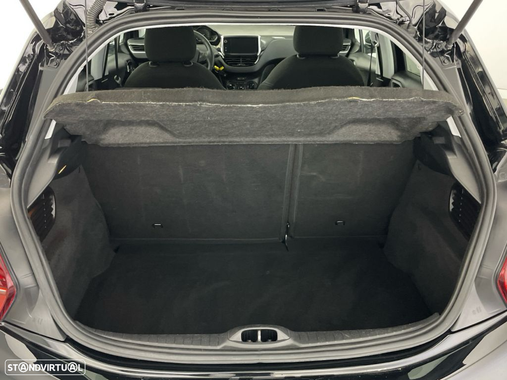 Peugeot 208 1.2 PureTech Style - 13