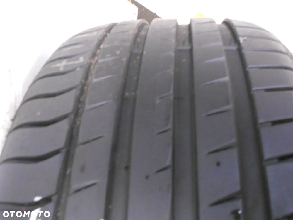 OPONA POJEDYNKA 225/45R17 TRIANGLE EFFE XSPORT DOT 5224 8MM - 2